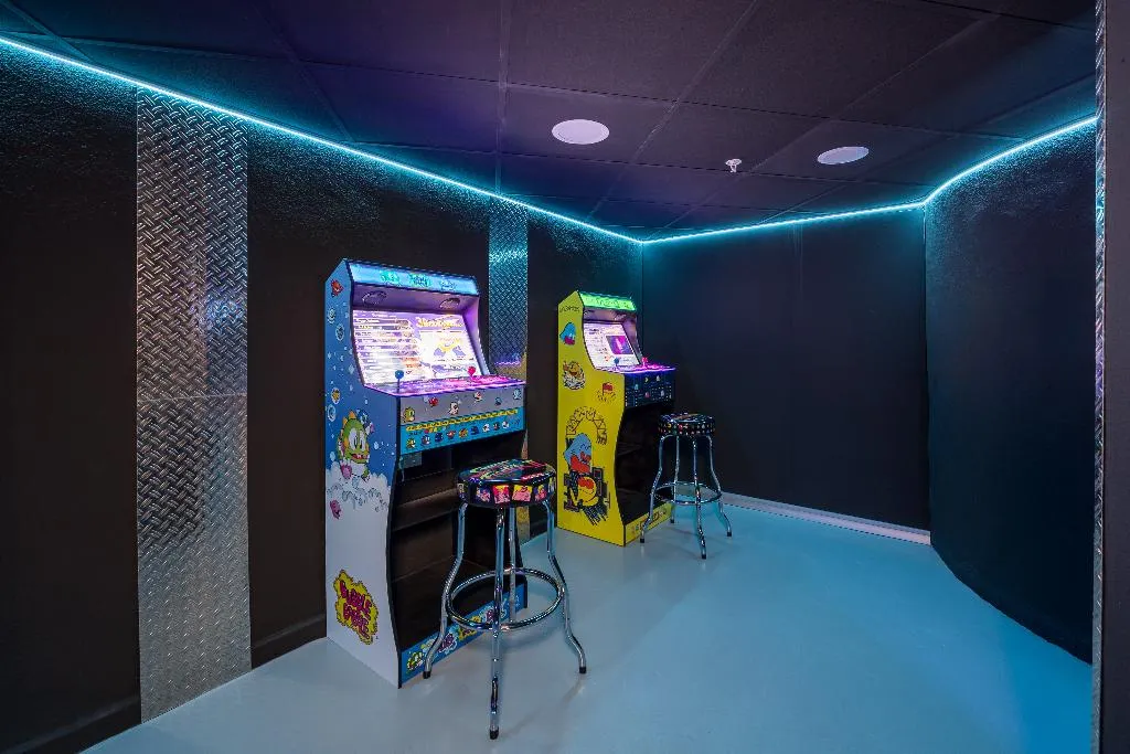 Sports and Entertainment, RH Arena, Valencia