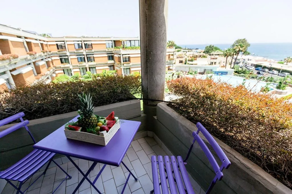 Beach, Four Points by Sheraton Catania Hotel & Conference, Catania