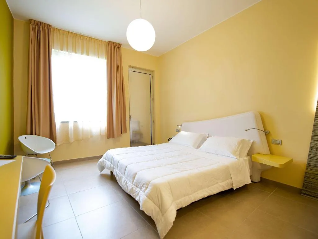 DOUBLE SUPERIOR KING BED Room, Ibis Styles Catania Acireale, Catania