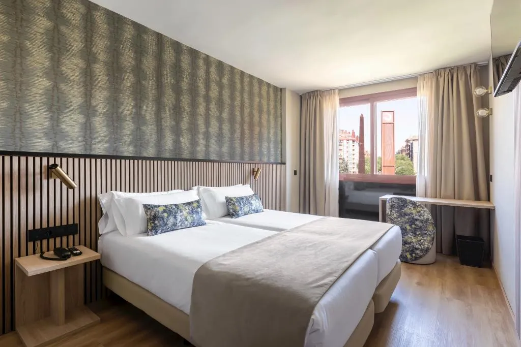 Double or Twin SUPERIOR Room, Acta Piramides, Madrid