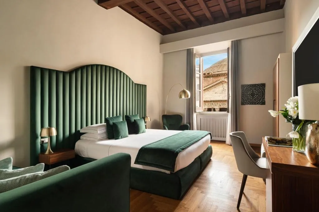 DOUBLE DELUXE ONE BED Room, Antico Albergo del Sole al Pantheon, Rome