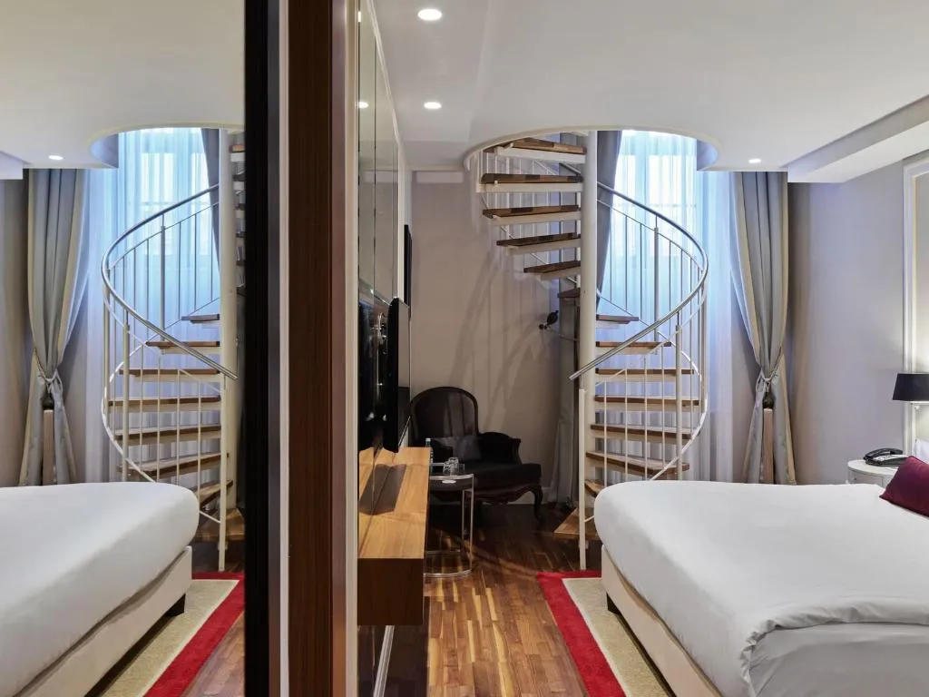 SUITE DUPLEX Room, Titanic Gendarmenmarkt Berlin, Berlin