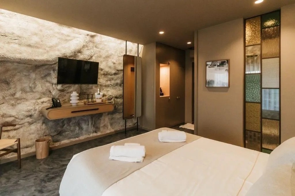 Room, Pousadela Village, Porto