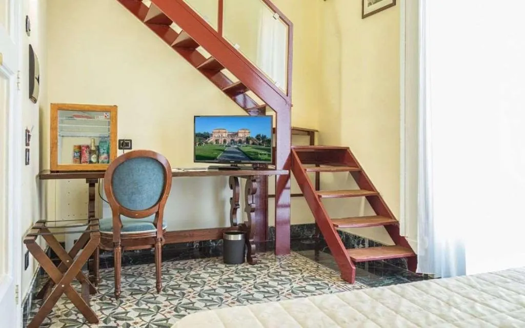 Room, Villa Signorini Hotel, Naples