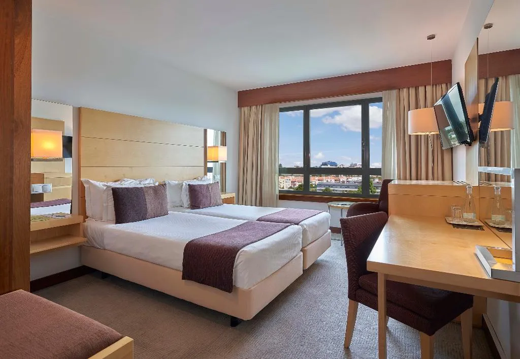 Double or Twin CITY VIEW Room, Hotel Açores Lisboa, Lisbon