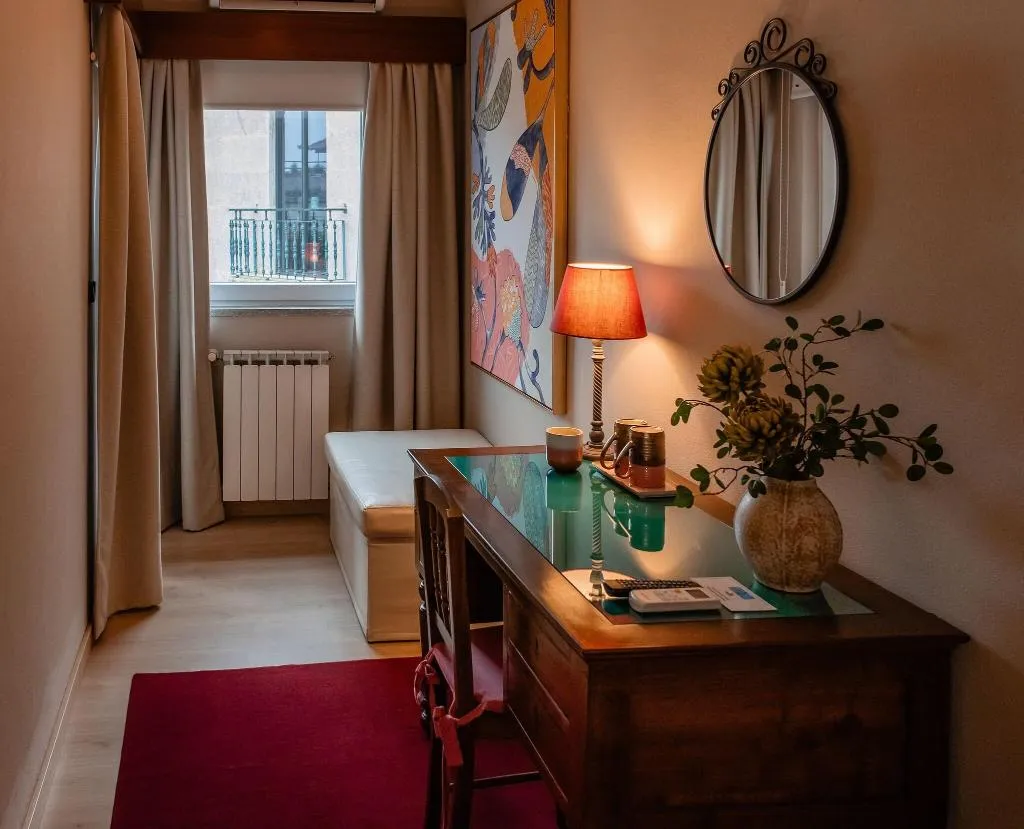 TRIPLE STANDARD Room, Casal da Viúva, Porto