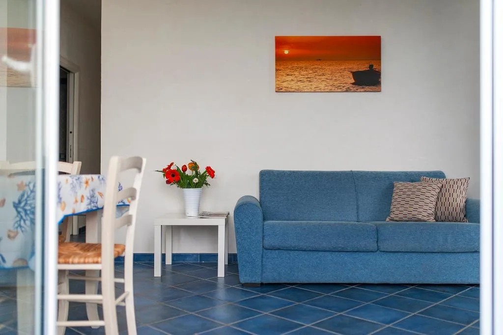 APARTMENT CAPACITY 5 TWO BEDROOMS Room, Magico Appartamenti Scafa, Catania