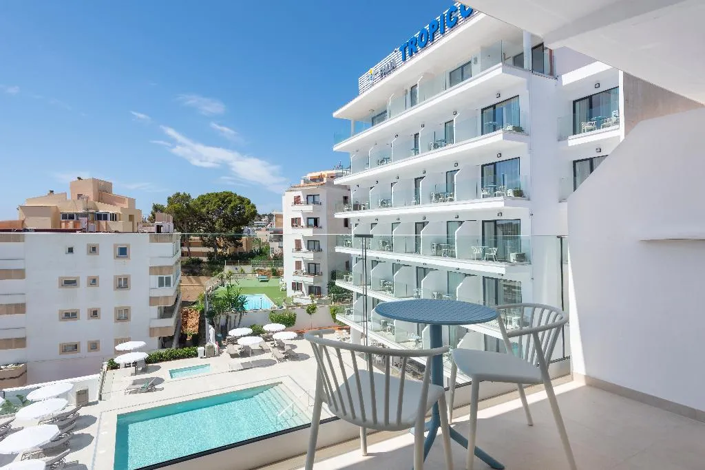 Double or Twin SIDE SEA VIEW Room, Palia Tropico, Majorca