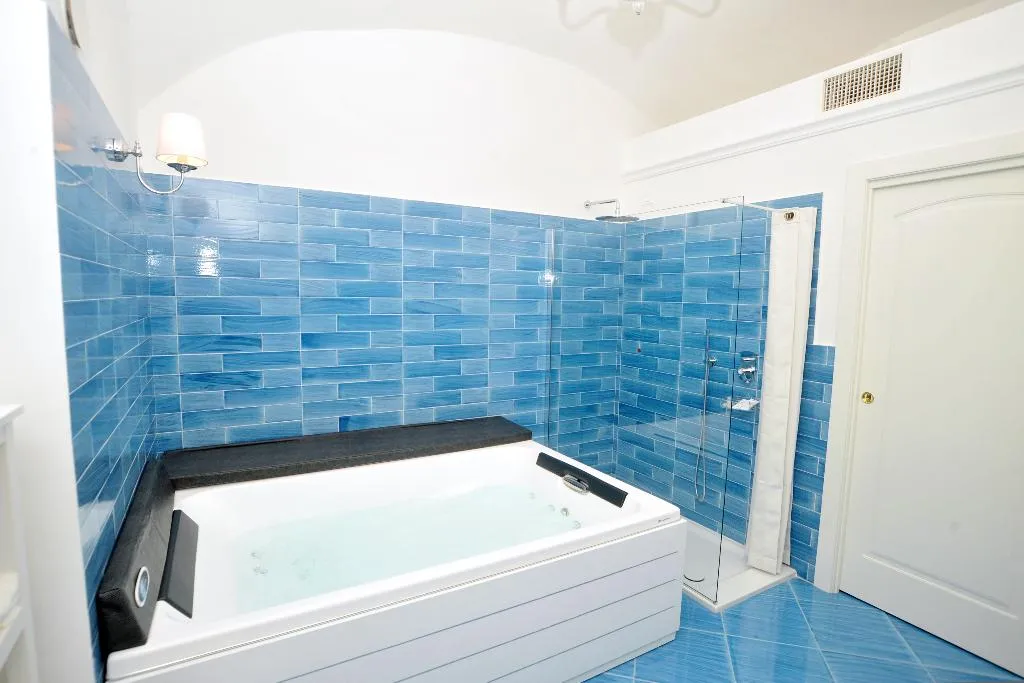 SUITE SUPERIOR SEA VIEW Room, Core Amalfitano City Suites, Naples