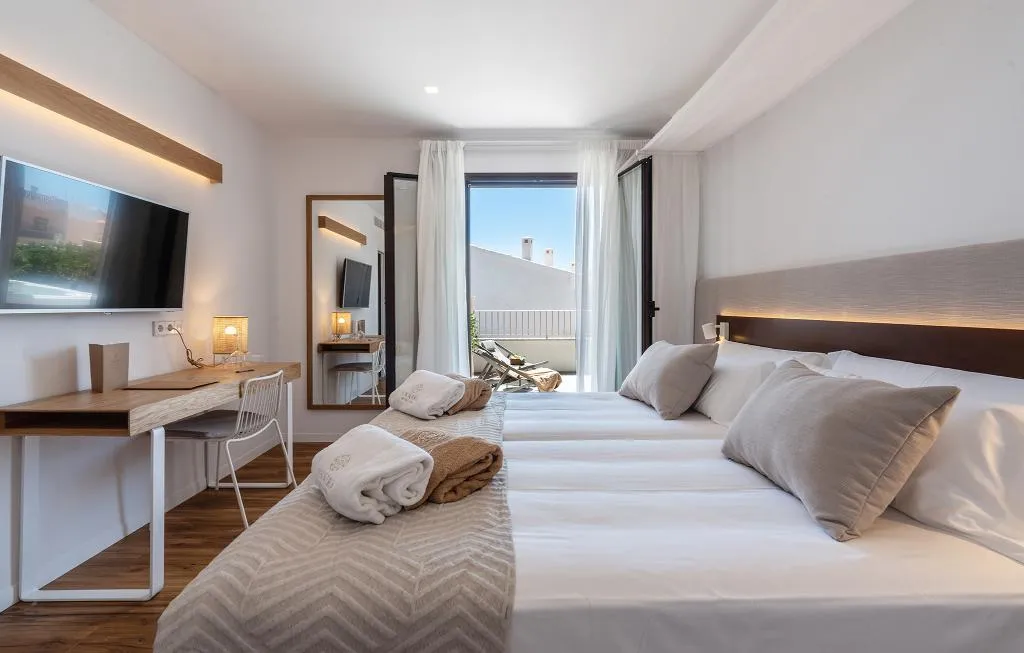 Double or Twin DELUXE Room, Ynaira Hotel & Spa, Majorca