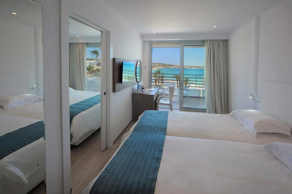 FAMILY ROOM SEA VIEW Room, Okeanos Beach Boutique Hotel, Cyprus