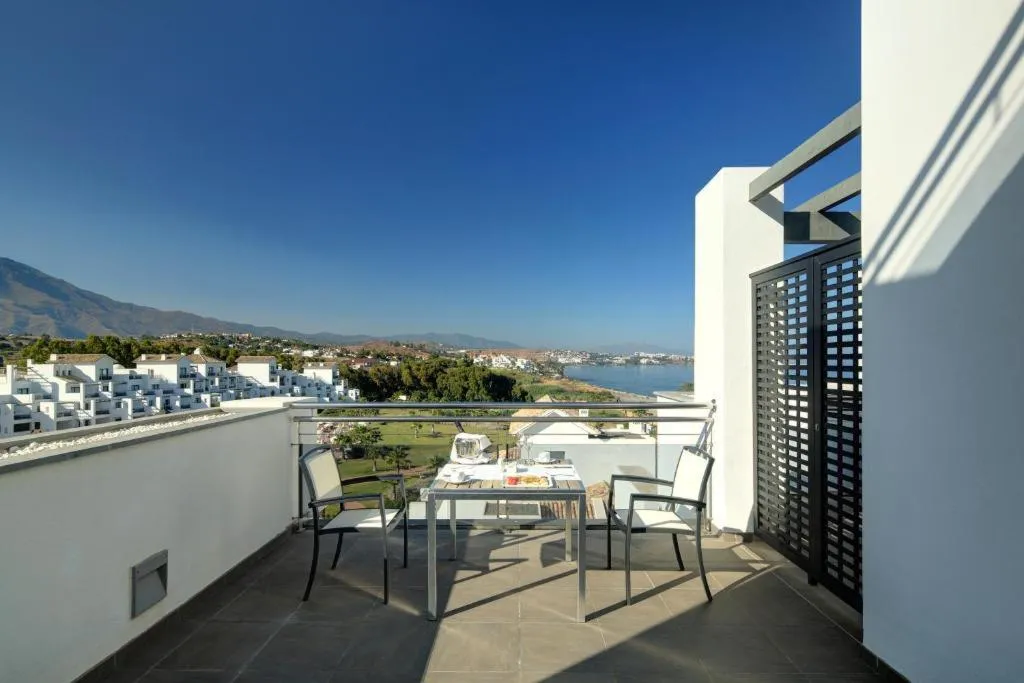 SUITE WITH TERRACE Room, Estepona Hotel & Spa Resort, Costa Del Sol