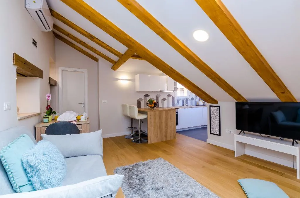 APARTMENT ONE BEDROOM Room, Leonarda Baroque House - Old Town, Dubrovnik