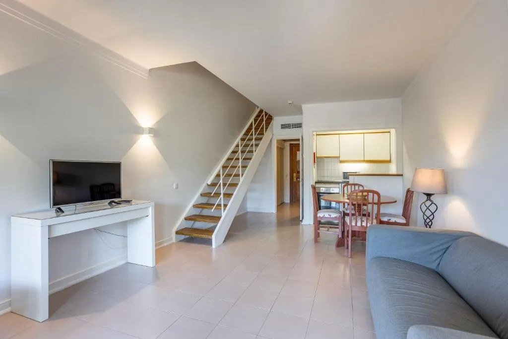 APARTMENT DUPLEX Room, Clube do Lago Hotel, Lisbon