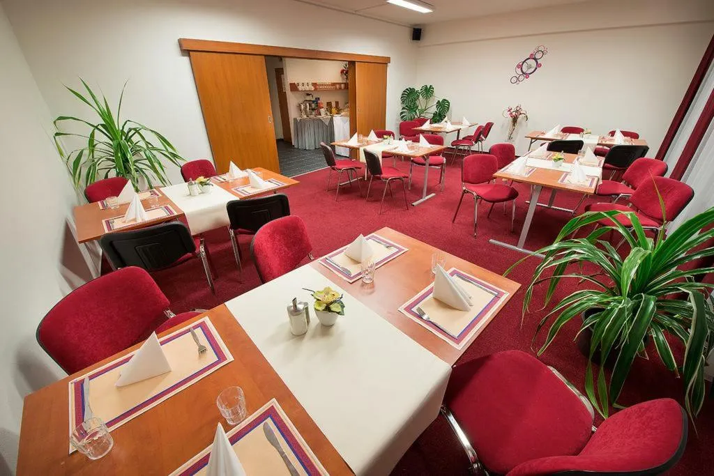 Restaurant, Rezidence Emmy, Prague