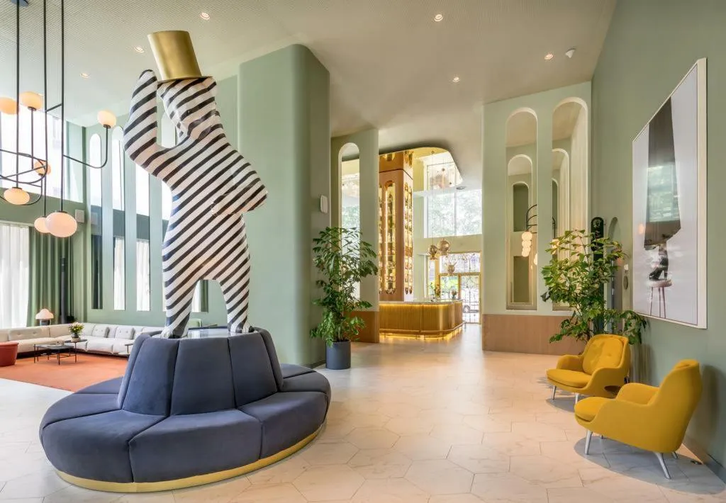 Lobby, Barceló Torre de Madrid, Madrid