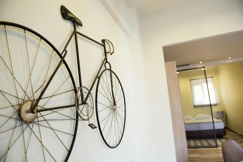 Room, Athens Way Lofts, Athens