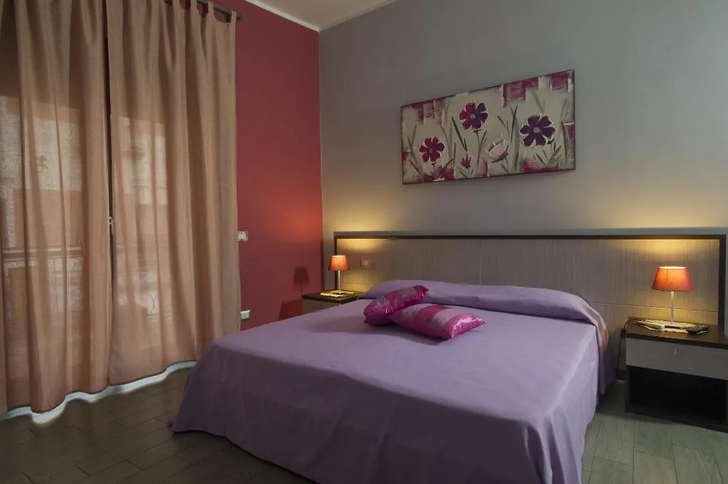 Room, B&B Eco, Naples