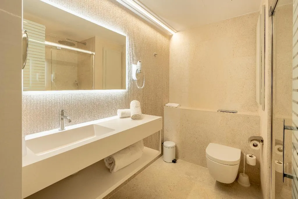 Double or Twin STANDARD Room, Bellamar, Ibiza