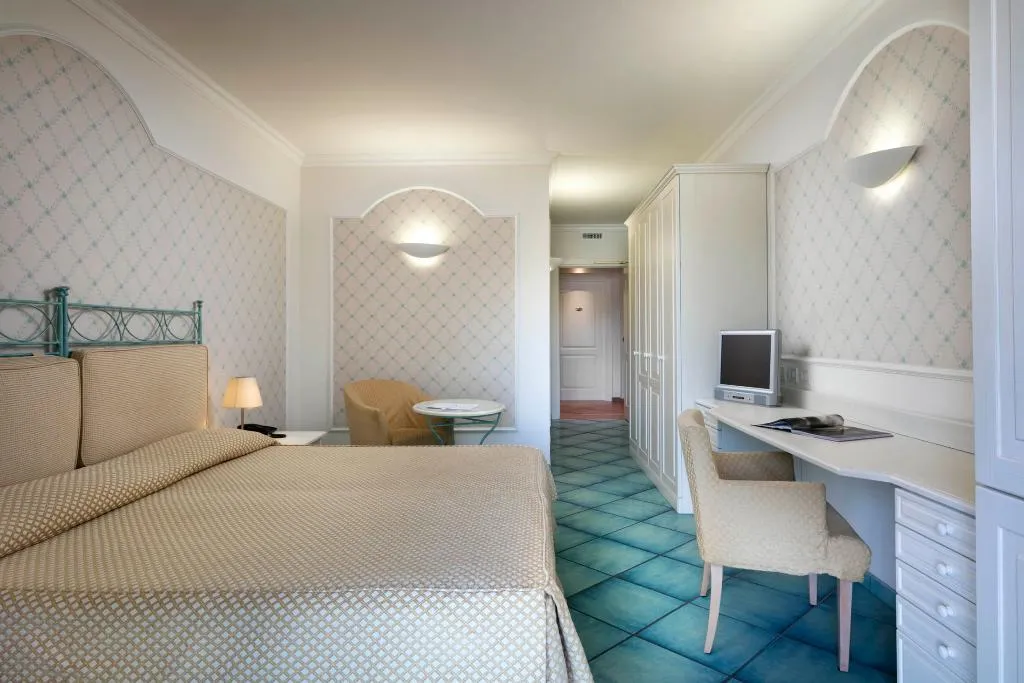 DOUBLE CLASSIC Room, Hotel Santa Gilla, Cagliari