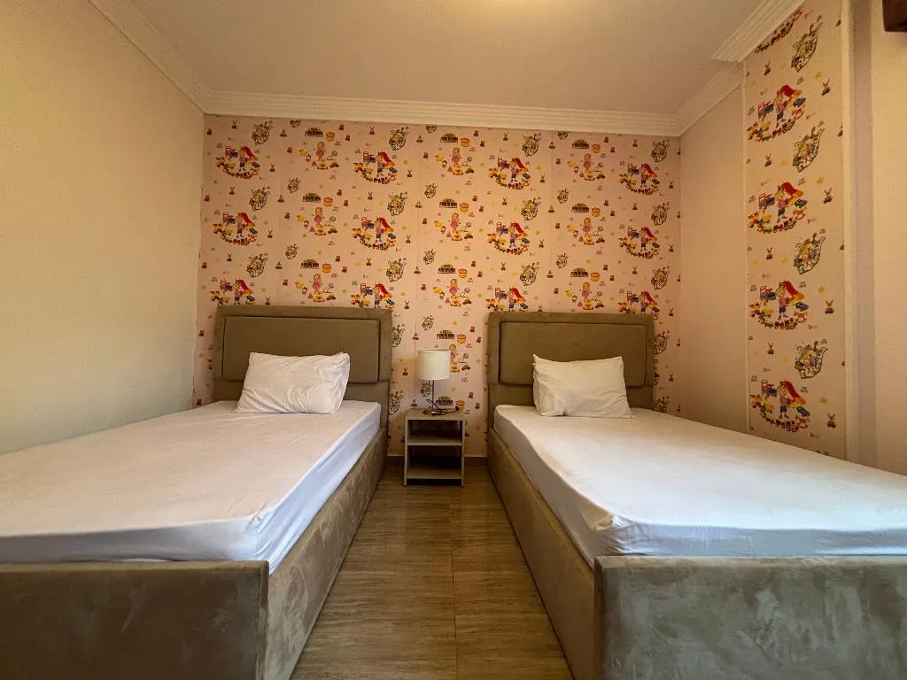 QUADRUPLE SUPERIOR KING BED Room, Sol Pyramids Inn, Cairo