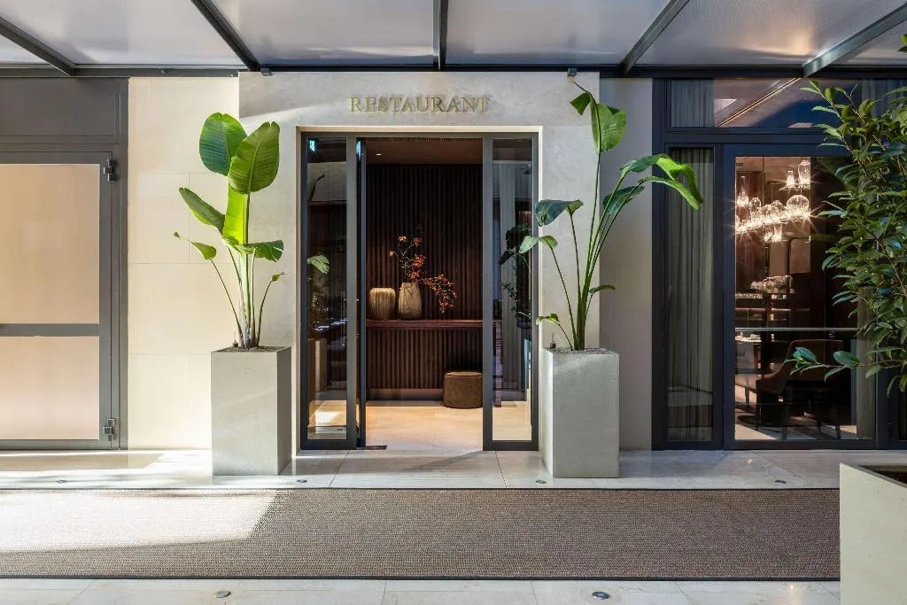 Restaurant, Hotel Cristoforo Colombo – Preferred Hotels & Res, Milan