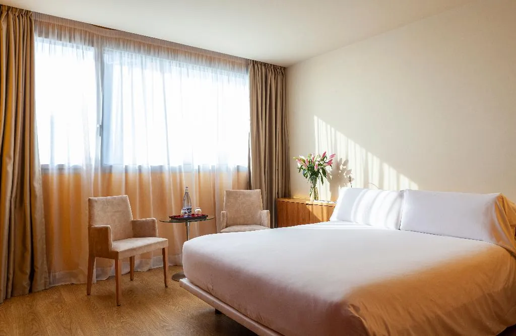 DOUBLE EXECUTIVE Room, SB Diagonal Zero Barcelona, Barcelona