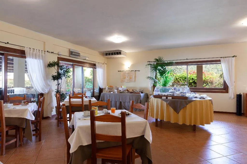Restaurant, iH Hotels Villasimius Le Zagare Resort, Cagliari