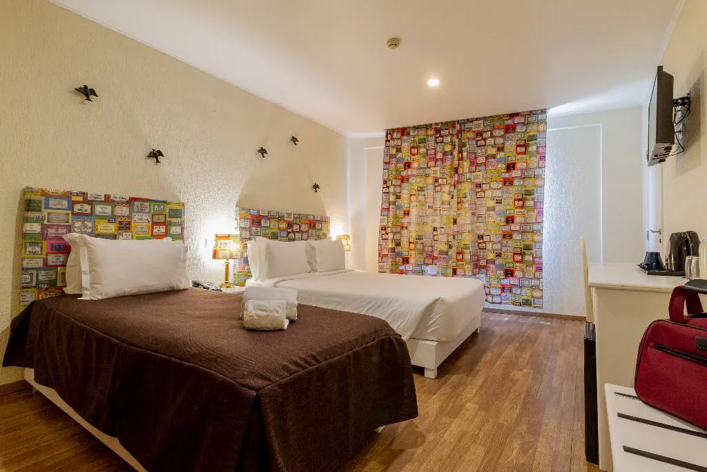 TRIPLE BASIC Room, A.S. Lisboa, Lisbon