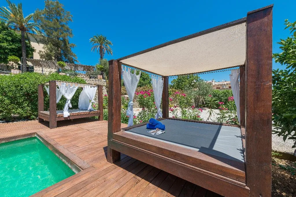 Pool, Turixant, Majorca