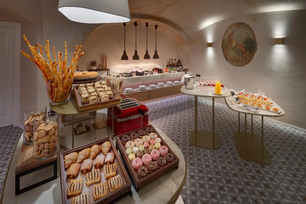 Restaurant, Hotel BOOKQUET, Prague