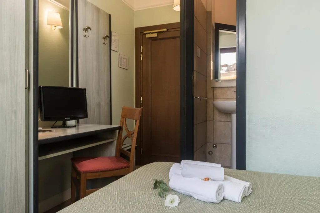 DOUBLE ECONOMY Room, Villa Rosa, Rome
