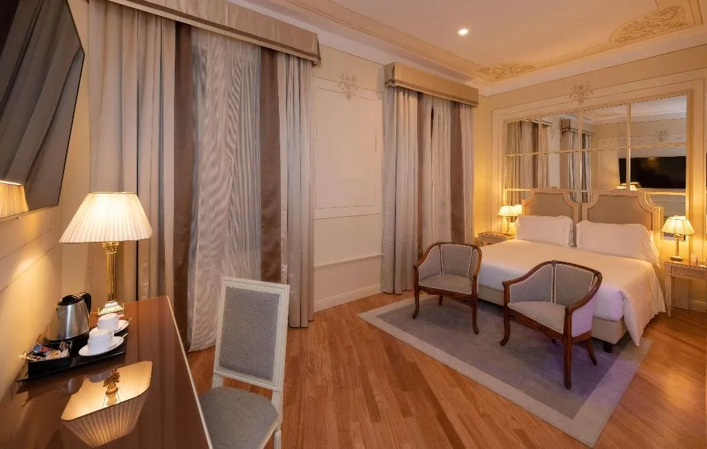 Room, Radisson Blu Ghr Hotel Rome, Rome