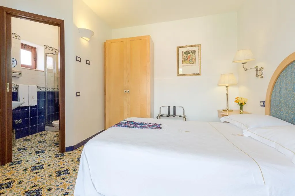 DOUBLE STANDARD Room, Eros, Palermo