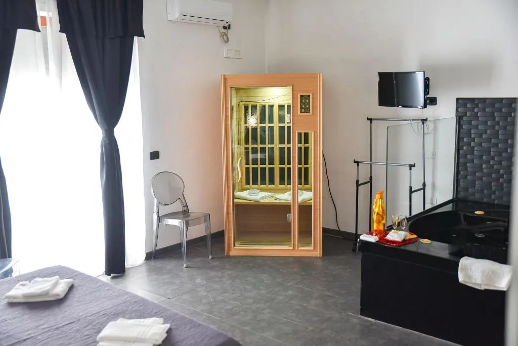 Room, Mirosa Bed And Breakfast, Naples