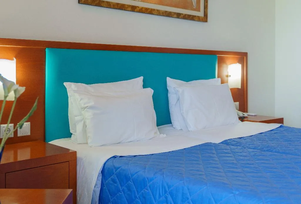 Double or Twin PARTIAL SEA VIEW Room, Kos Palace Hotel, Kos