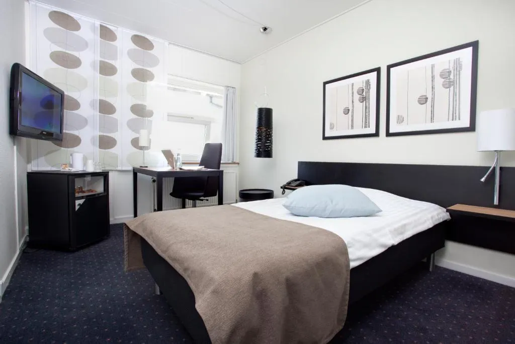 SINGLE COMFORT Room, Glostrup Park Hotel, Copenhagen