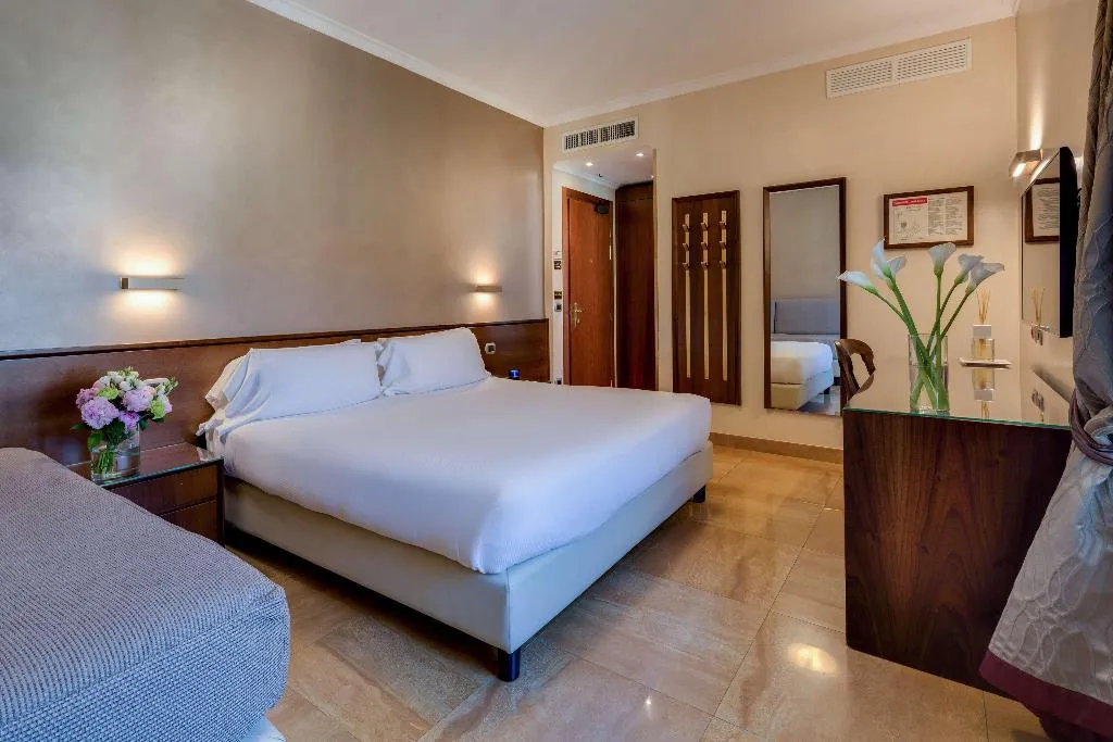 DOUBLE SUPERIOR Room, UNA HOTELS Galles Milano, Milan