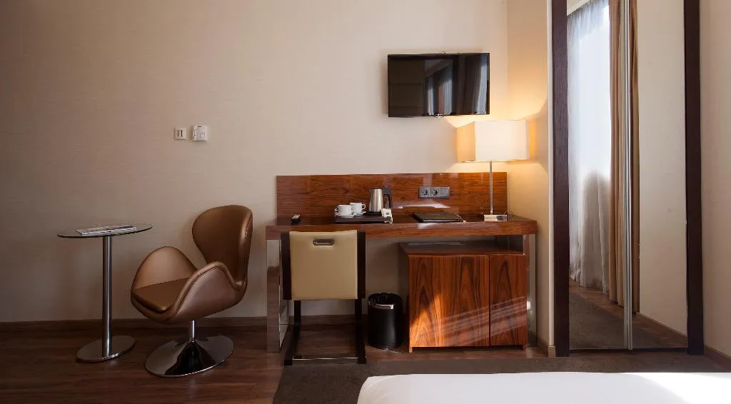 DOUBLE SUPERIOR Room, Turim Av Liberdade Hotel, Lisbon