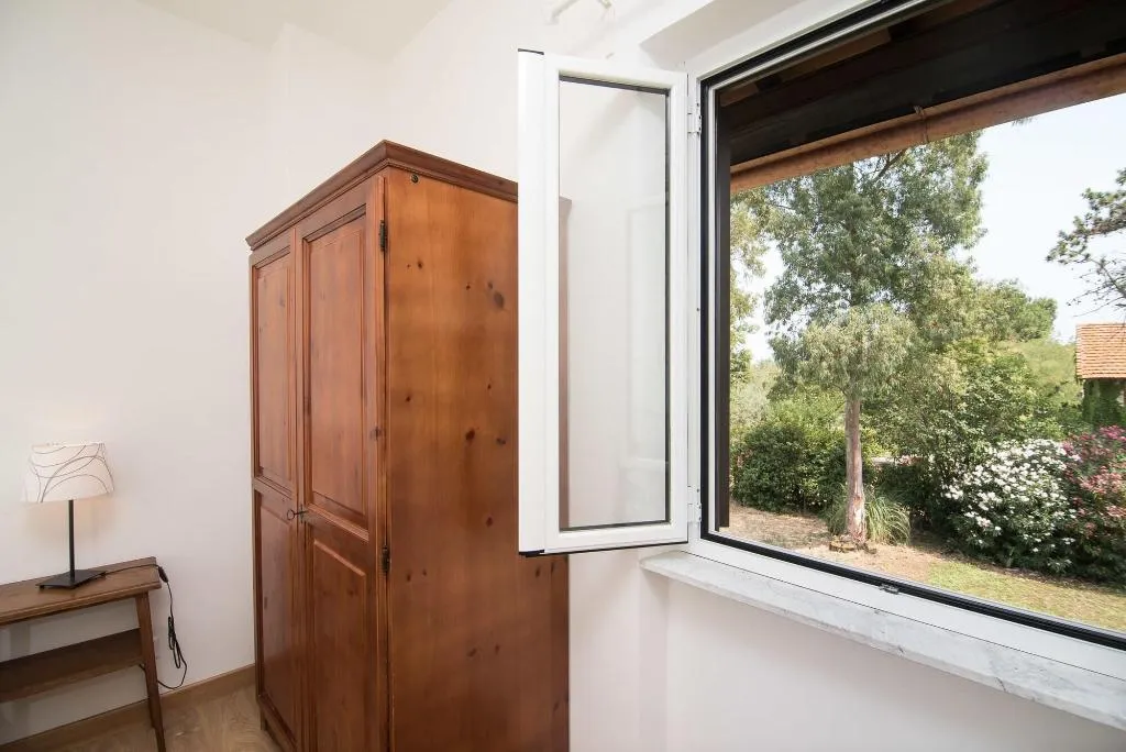 Room, Villa Degli Oleandri, Rome