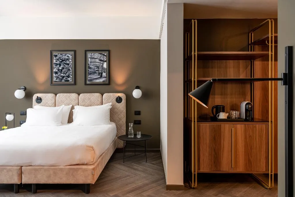 JUNIOR SUITE STANDARD Room, Hotel Tocq, Milan