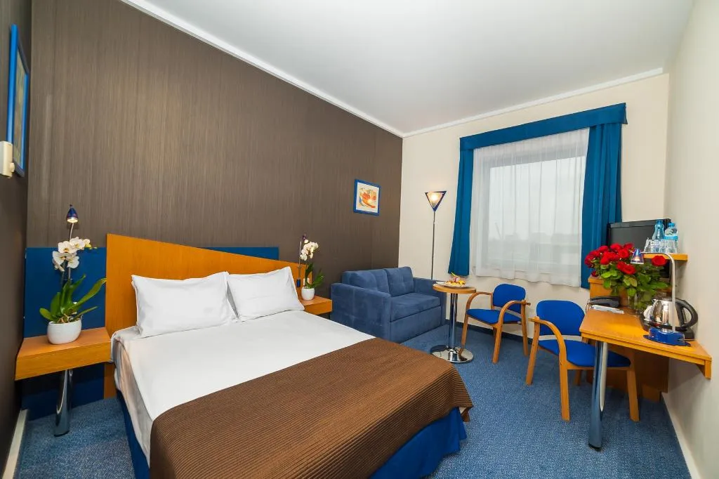 DOUBLE STANDARD Room, Express Kraków Hotel, Krakow