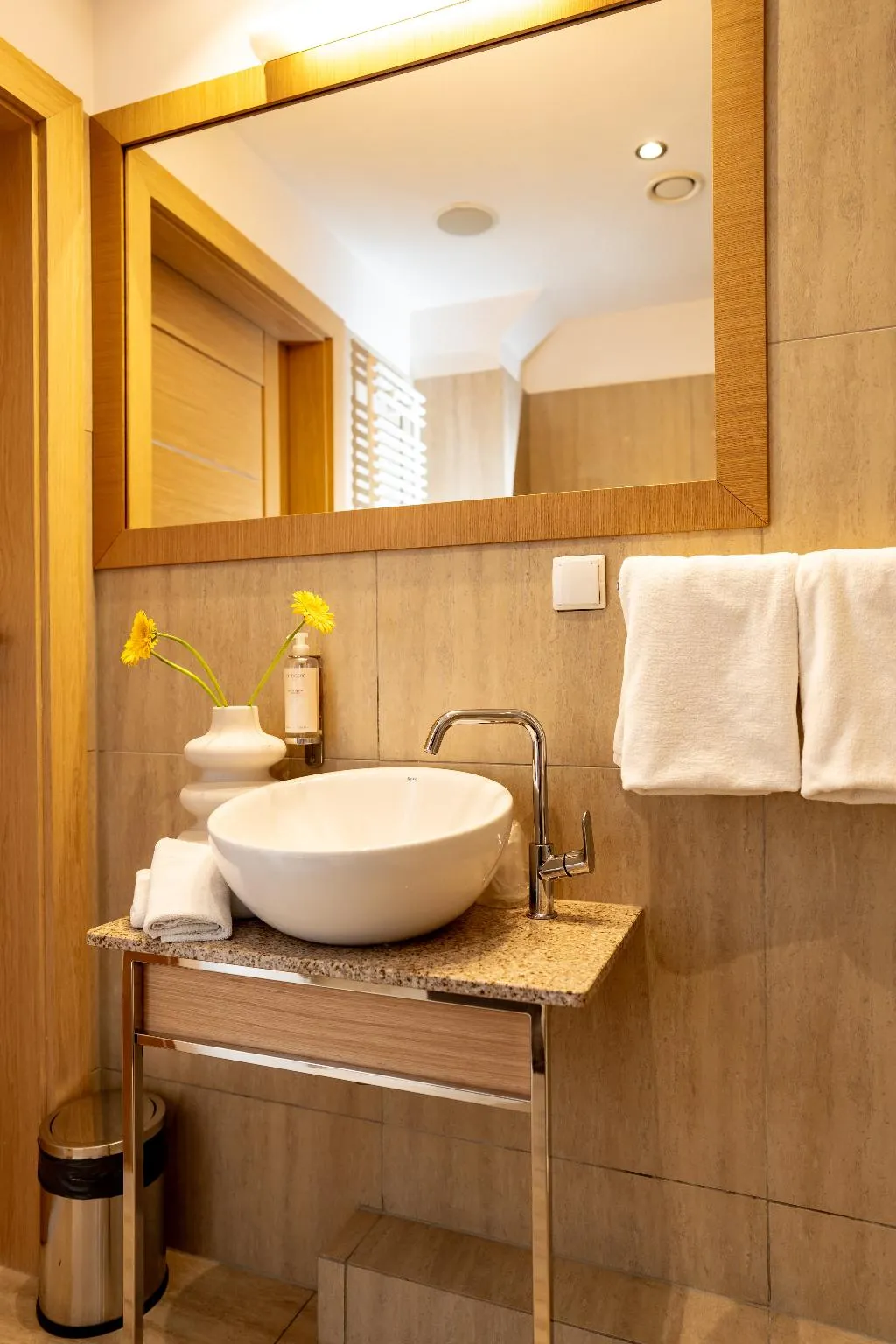 Double or Twin DELUXE Room, Marina Club Hotel, Gdansk