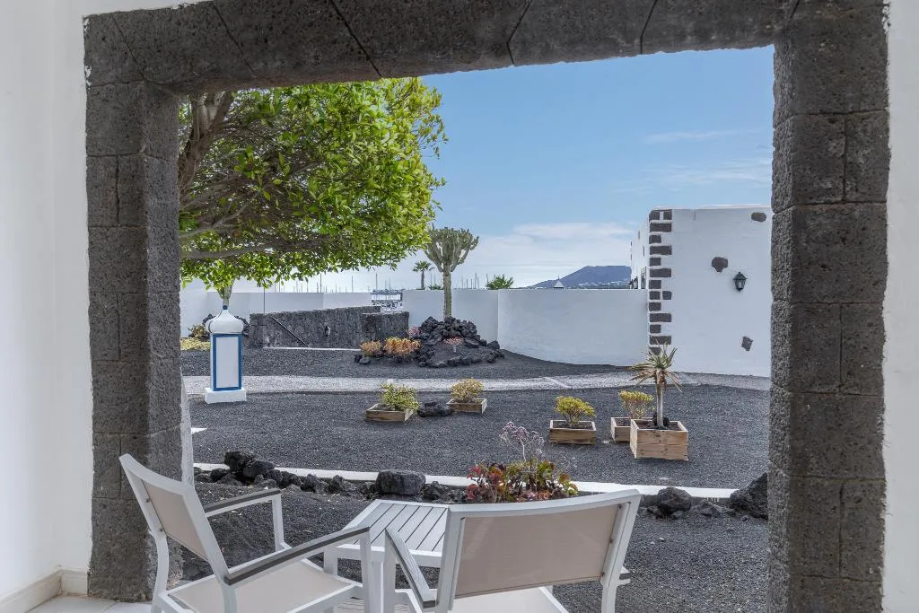 Double or Twin GARDEN VIEW Room, Hotel LIVVO Volcan Lanzarote, Lanzarote