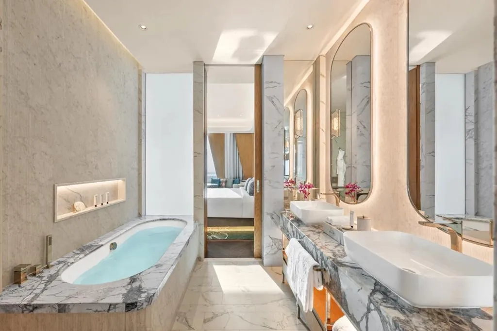 TWIN CLUB WITH VIEWS Room, Mandarin Oriental Downtown, Dubai, Dubai