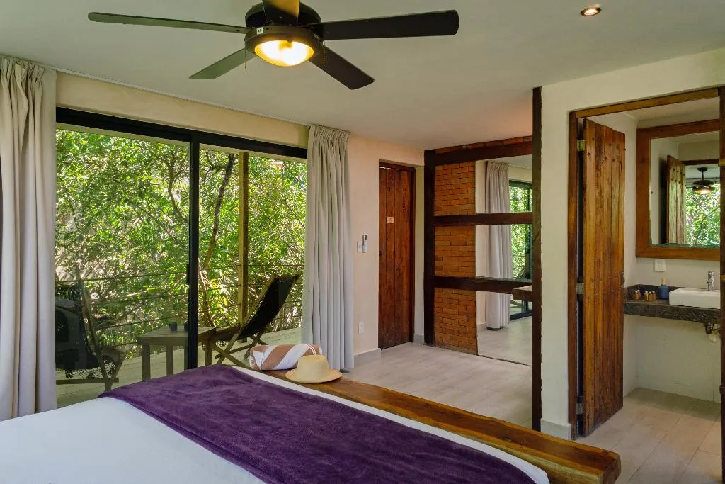 SUITE DELUXE KING BED Room, Sunset House Tulum, Cancun Area