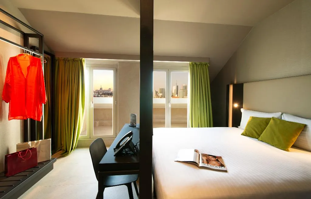 DOUBLE WITH BALCONY WITH VIEWS Room, Scarlatti Hotel Milano, Milan