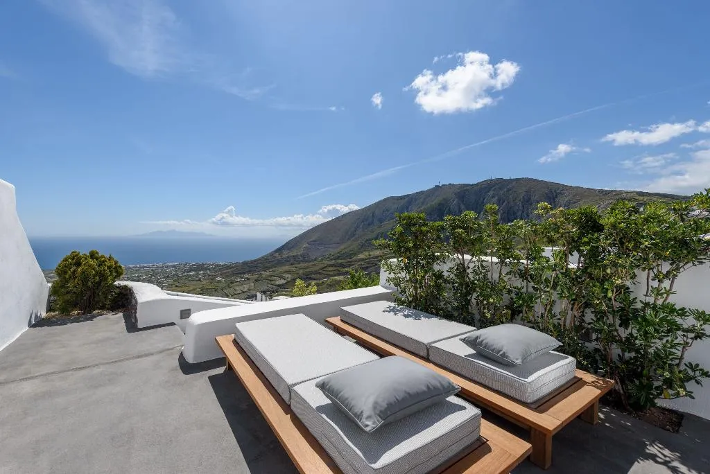 VILLA WITH PRIVATE POOL Room, Senses Luxury Villa, Santorini