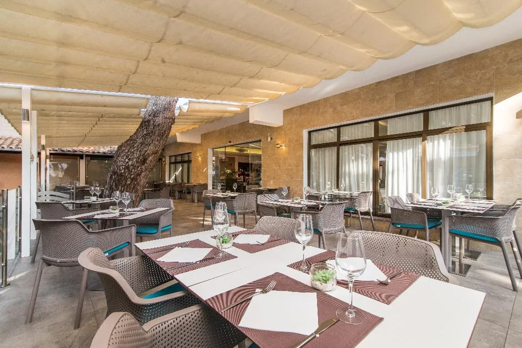 Restaurant, Baviera Hotel, Majorca