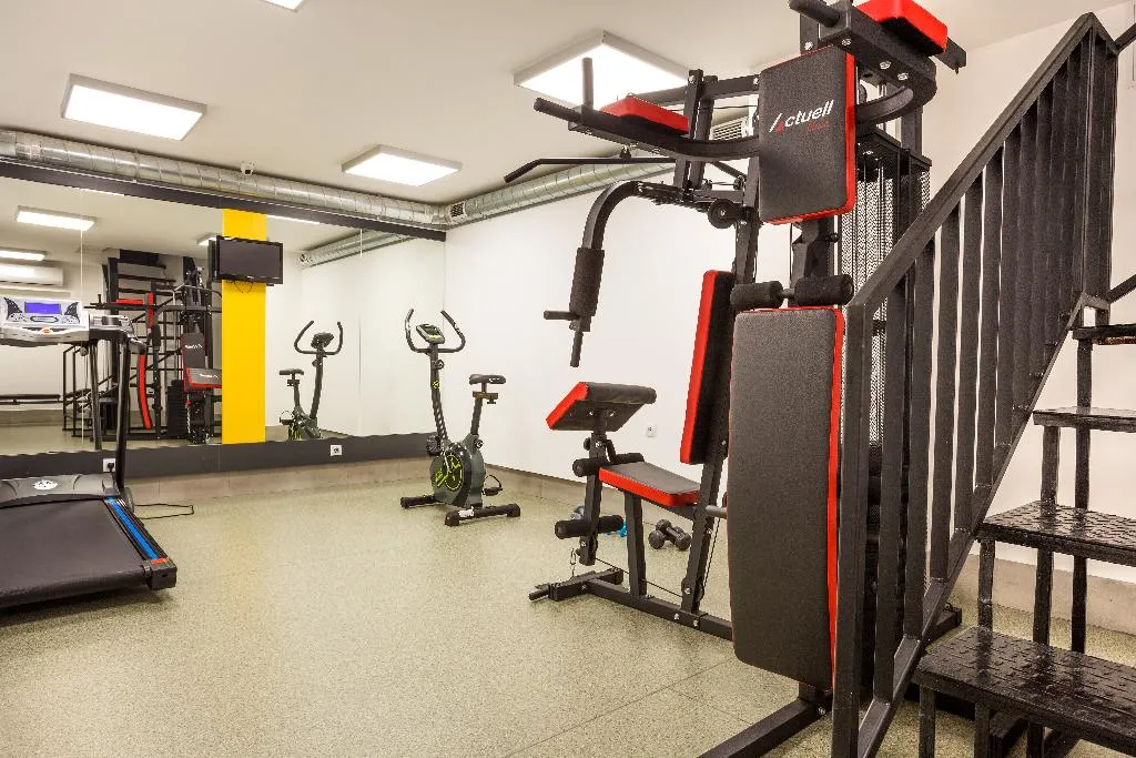 Sports and Entertainment, Boutique Splendid, Varna
